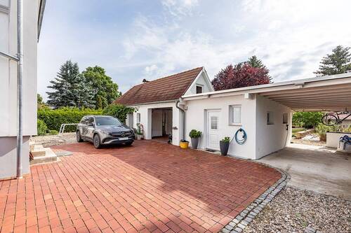 Stellplatz - 4 Zimmer Einfamilienhaus in Falkensee
