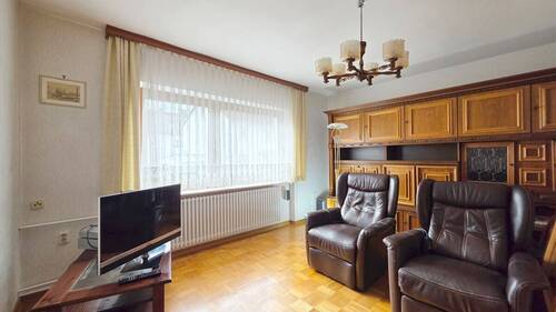 Wohnzimmer - 5 Zimmer Doppelhaushälfte in Linsengericht