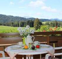 Freiheit spüren, Ruhe finden - mit Panoramablick auf die Berge - Seeg