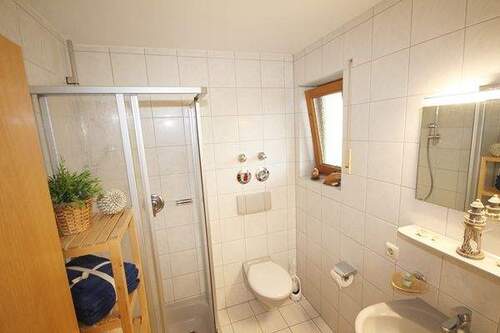 Duschbad mit Fenster – einfach ideal! - 