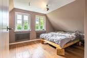 Geräumiges Schlafzimmer - 