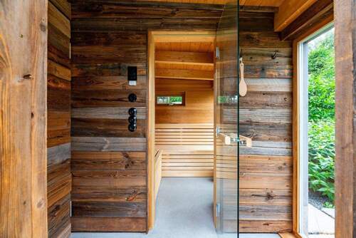 Gartensauna (mit Außendusche) - 