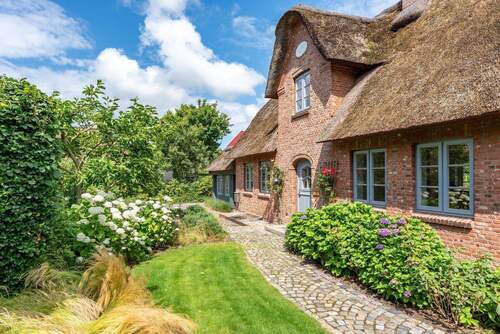 Außenansicht - 5 Zimmer Einfamilienhaus in Midlum