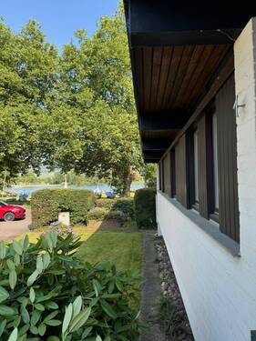 Eingangsseite.jpg - 5 Zimmer Bungalow zum Kaufen in Offenburg