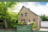 Krefeld - Dyklage - KR-Dyklage! Freistehender Familientraum mit viel Potential und großem Sonnengrundstück in Bestlage!