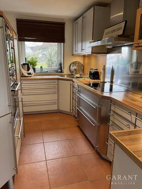 Küche EG - Reihenendhaus mit 175,00 m² in Stuttgart zur Miete