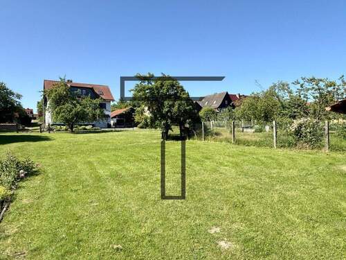 Bild 1 - RESERVIERT - 3. Seitenhof mit viel Platz und gepflegten Grundstück in 99755 Hohenstein OT Limlingerode