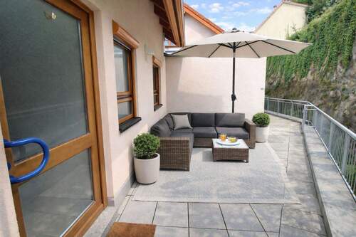Terrasse KI-generiert - 