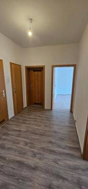Diele - 2 Zimmer Etagenwohnung zur Miete in Essen