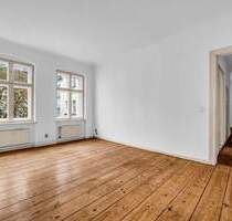 3-Zimmer-Wohnung mit Dielenboden und Einbauküche in zentraler Berliner Lage