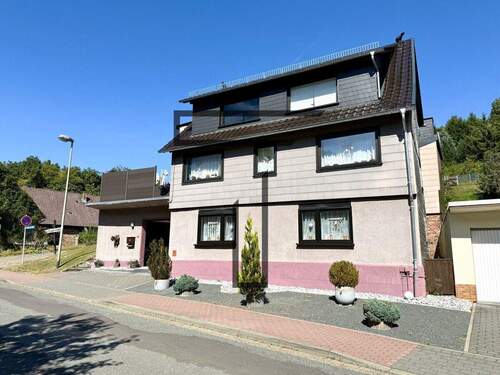 Bild 1 - Zweifamilienhaus mit weiterer Ausbaureserve in 37445 Walkenried OT Wieda