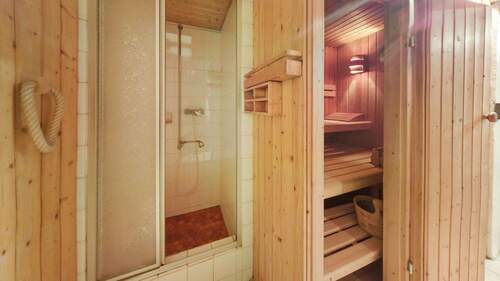 UG_Sauna_Dusche - 