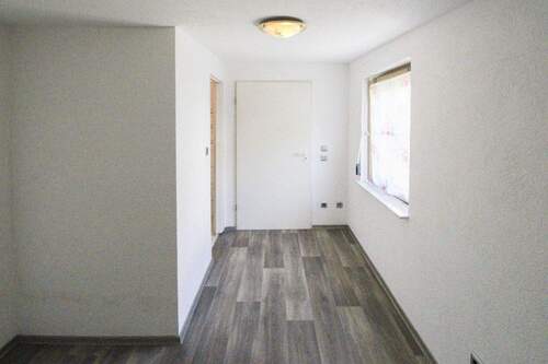 Einliegerwohnung Nebengebäude - 