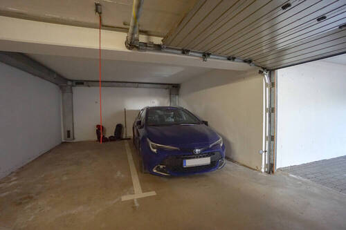 Tiefgaragenstellplatz - 