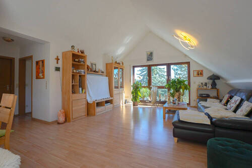 Wohn-Ess-Bereich - 2 Zimmer Etagenwohnung zur Miete in Wendelstein