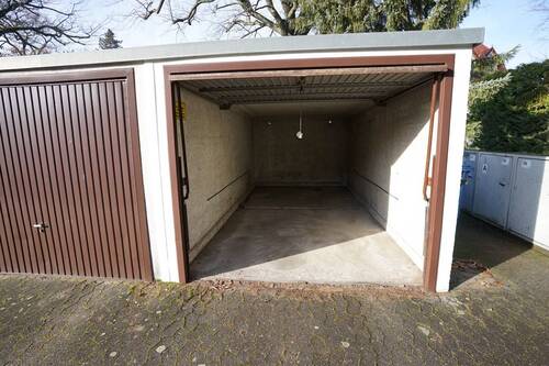 Garage - 