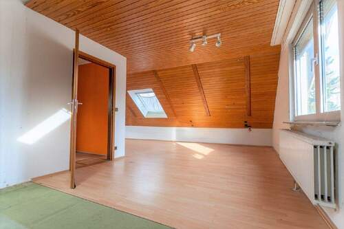 Schlafzimmer II im DG - 