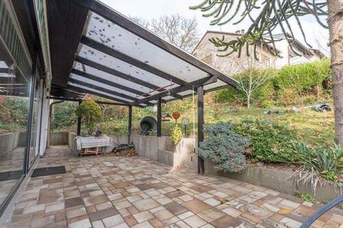 Die teilüberdachte Terrasse - 