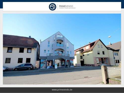 11 - Attraktive Gewerbe-Bürofläche mit großer Schaufensterfront in Sandweier