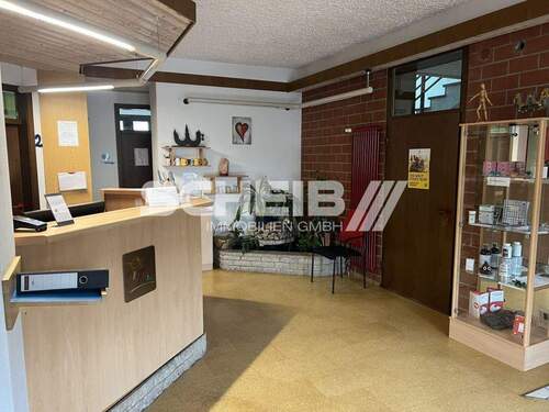Erdgeschoss - Büro zur Miete in Crailsheim