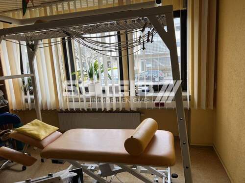 mit innenliegendem Sonnenschutz - 