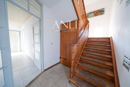 3-Fam. Haus in Vöhringen - Hausflur EG - 