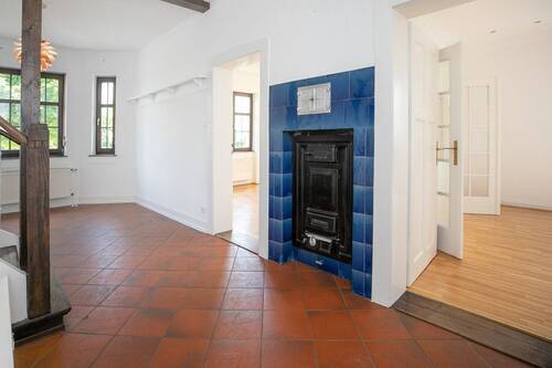 Eingangsbereich - 8 Zimmer Einfamilienhaus zum Kaufen in Langen