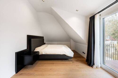 Schlafzimmer mit Ostbalko - 
