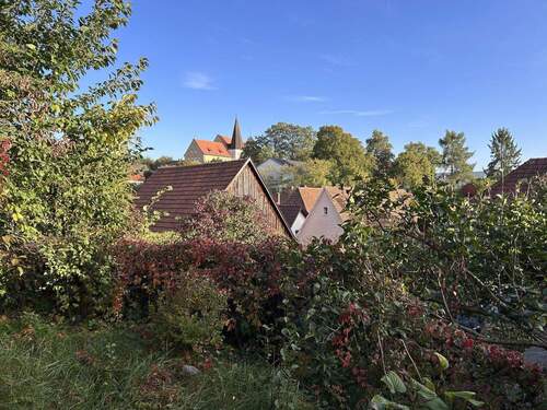 Garten, Blick auf Schulberg - 6 Zimmer Mehrfamilienhaus, Wohnhaus in Burgkunstadt