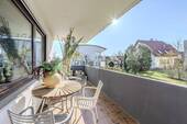 Süd-Balkon (angrenzend am Wohn- / Essbereich) - 