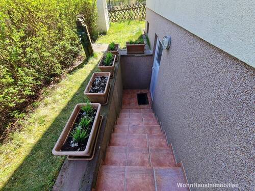 Außenkellertreppe - Teilunterkellerung von ca. 14 m² Nutzfläche - 