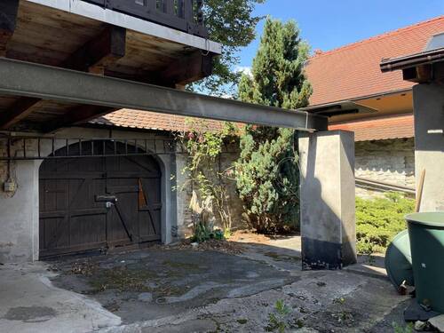 Innenhof - 5 Zimmer Einfamilienhaus zum Kaufen in Schleiz