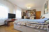 Schlafzimmer UG - 