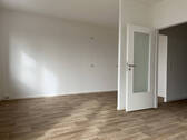 Wohnzimmer - 3 Zimmer Etagenwohnung zur Miete in Halle (Saale)