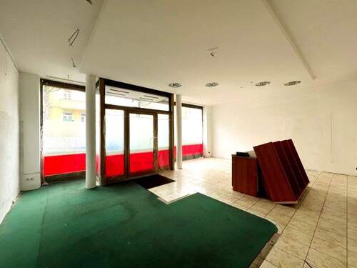 Erdgeschoß Gewerbefläche Ladenlokal - 