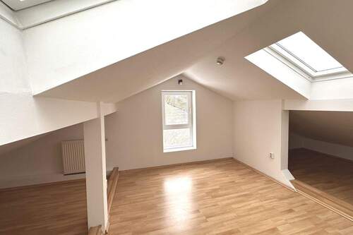 Spitzboden Studio/Arbeitszimmer - Reihenendhaus mit 112,10 m&sup2; in Hamburg zum Kaufen