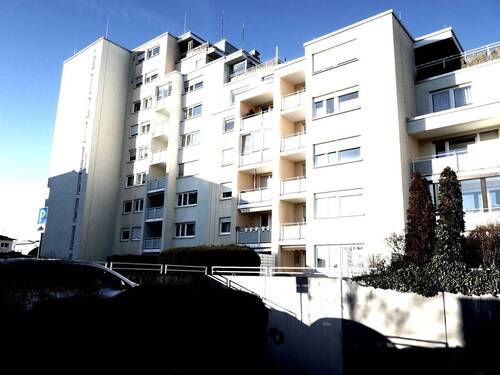 Südansicht 1.jpg - Energetisch bestens modernisierte 2-ZIMMER-WOHNUNG mit Parkett, Top-Einbauschränken und Südbalkon, Einbauküche mit Th...