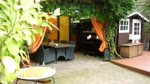 Blick zur Grillecke - 
