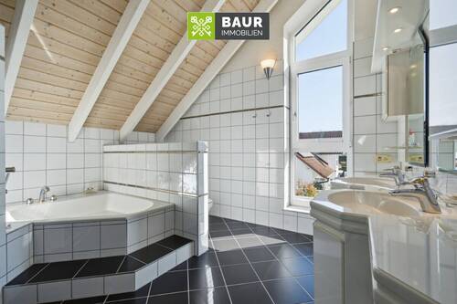 Badezimmer DG - 