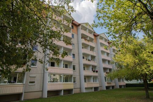 Außenansicht - Etagenwohnung mit 54,00 m² in Freiberg zur Miete