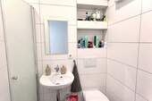 Modernes Badezimmer - 