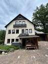 Hausansicht Neubau - Idyllisch gelegenes 7-Zi. EFH mit 2 Balkonen, Carport, 3 Bädern und Garage im schönen Zschopautal