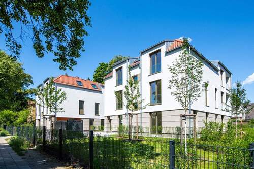 NEUELINDE_13 - Über den Dächern: Dachgeschoss-Wohnung mit Weitblick