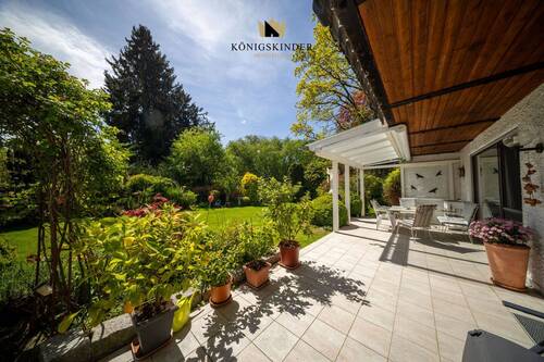 Terrasse - Einfamilienhaus mit 299,00 m&sup2; in Pfaffenhofen an der Roth zum Kaufen