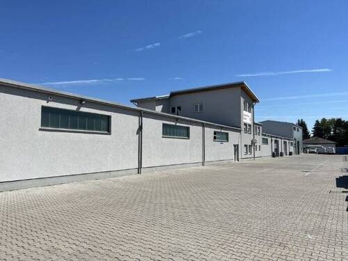 Blick zum Gesamtkomplex - 