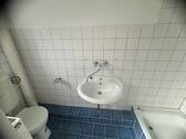 Sanitär ( 1. OG) - 