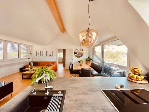 Wohnen Essen - 5 Zimmer Etagenwohnung in Markdorf
