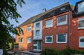 AB180012.jpg - 3- Zimmerwohnung mit Balkon in Neumünster Süd