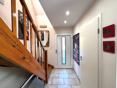 tempImageczVnd3.jpg - 