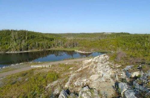 Toller Ausblick von der Anhöhe über das Land - 